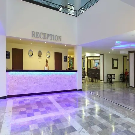 Idas Club Otel 4*