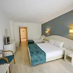 Idas Club Otel 4*