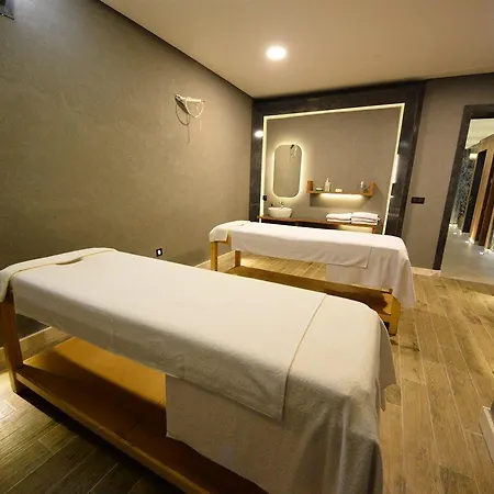 Idas Club 4* إتْشميلير