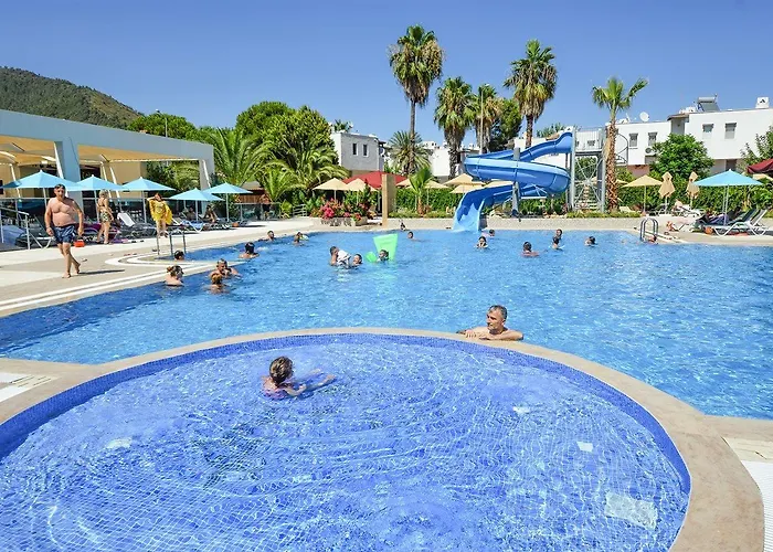 فندق Idas Club إتْشميلير